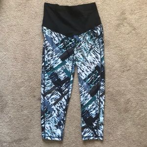 Pink Blush Maternity Cropped Leggings